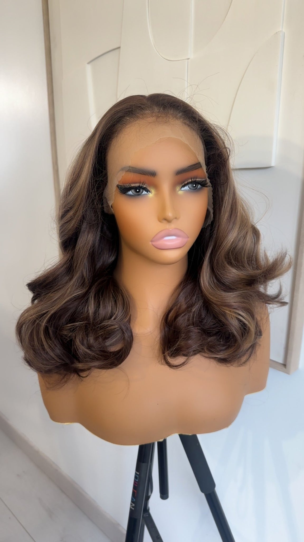 Perruque synthétique 12