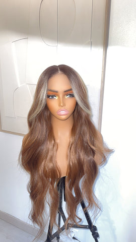 Perruque synthétique 20